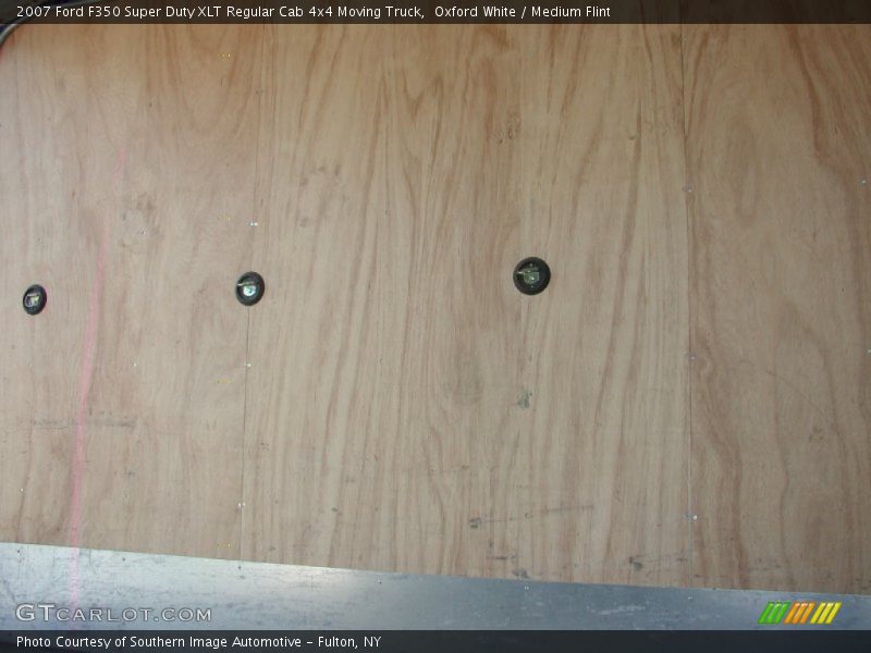 Oxford White / Medium Flint 2007 Ford F350 Super Duty XLT Regular Cab 4x4 Moving Truck