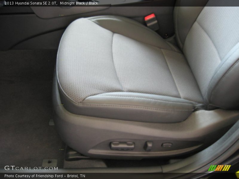 Midnight Black / Black 2013 Hyundai Sonata SE 2.0T