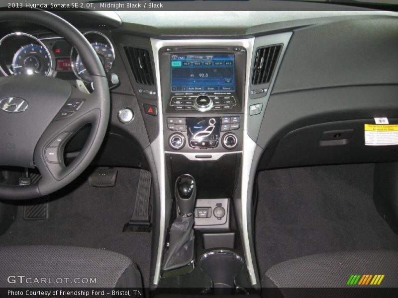 Midnight Black / Black 2013 Hyundai Sonata SE 2.0T