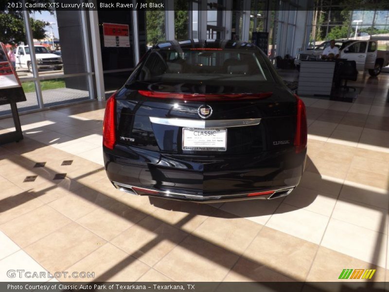 Black Raven / Jet Black 2013 Cadillac XTS Luxury FWD