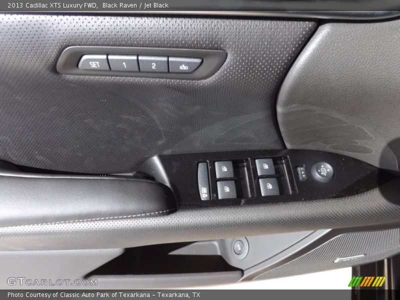 Black Raven / Jet Black 2013 Cadillac XTS Luxury FWD