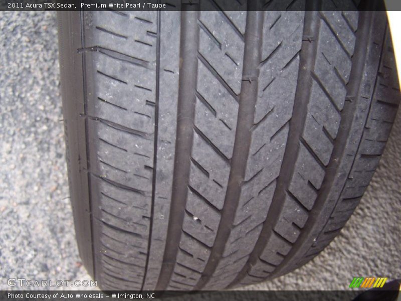 Premium White Pearl / Taupe 2011 Acura TSX Sedan