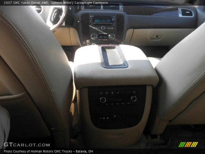 Summit White / Cocoa/Light Cashmere 2007 GMC Yukon Denali AWD