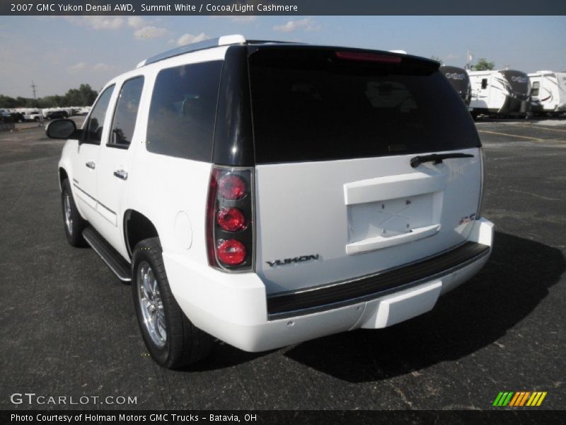 Summit White / Cocoa/Light Cashmere 2007 GMC Yukon Denali AWD