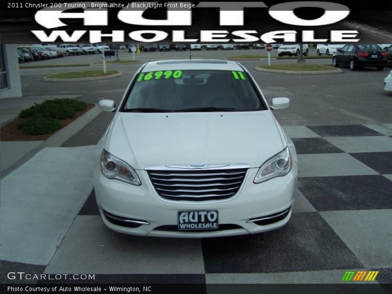Bright White / Black/Light Frost Beige 2011 Chrysler 200 Touring