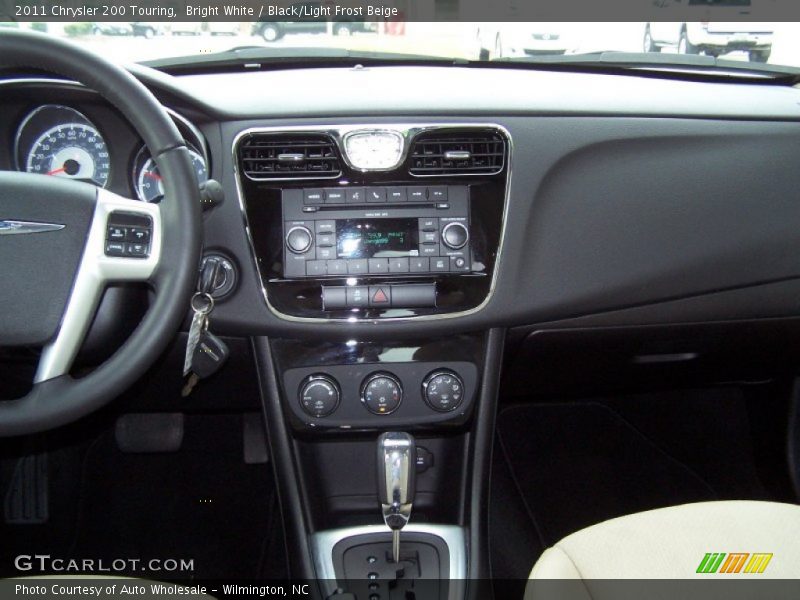 Bright White / Black/Light Frost Beige 2011 Chrysler 200 Touring