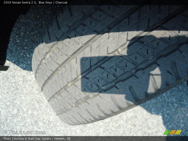 Blue Onyx / Charcoal 2009 Nissan Sentra 2.0
