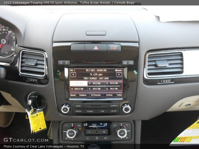 Toffee Brown Metallic / Cornsilk Beige 2012 Volkswagen Touareg VR6 FSI Sport 4XMotion