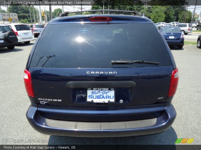 Midnight Blue Pearl / Sandstone 2003 Dodge Caravan SXT