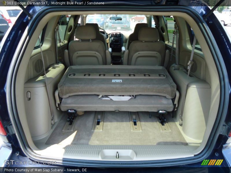  2003 Caravan SXT Trunk
