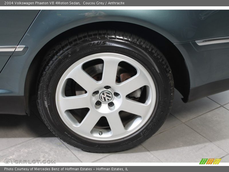 Coucou Grey / Anthracite 2004 Volkswagen Phaeton V8 4Motion Sedan