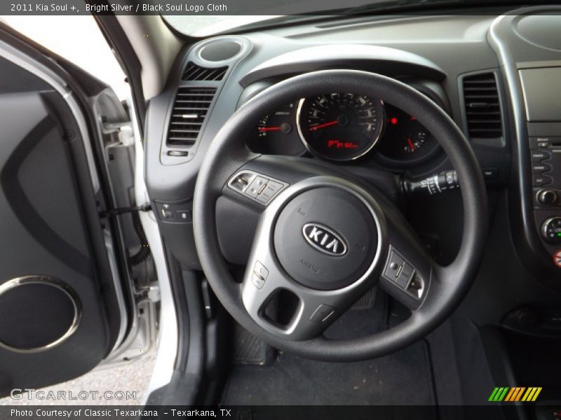 Bright Silver / Black Soul Logo Cloth 2011 Kia Soul +