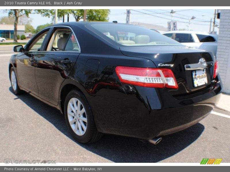 Black / Ash Gray 2010 Toyota Camry XLE V6