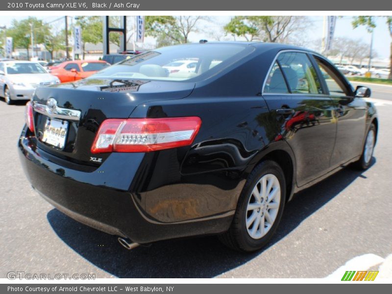 Black / Ash Gray 2010 Toyota Camry XLE V6