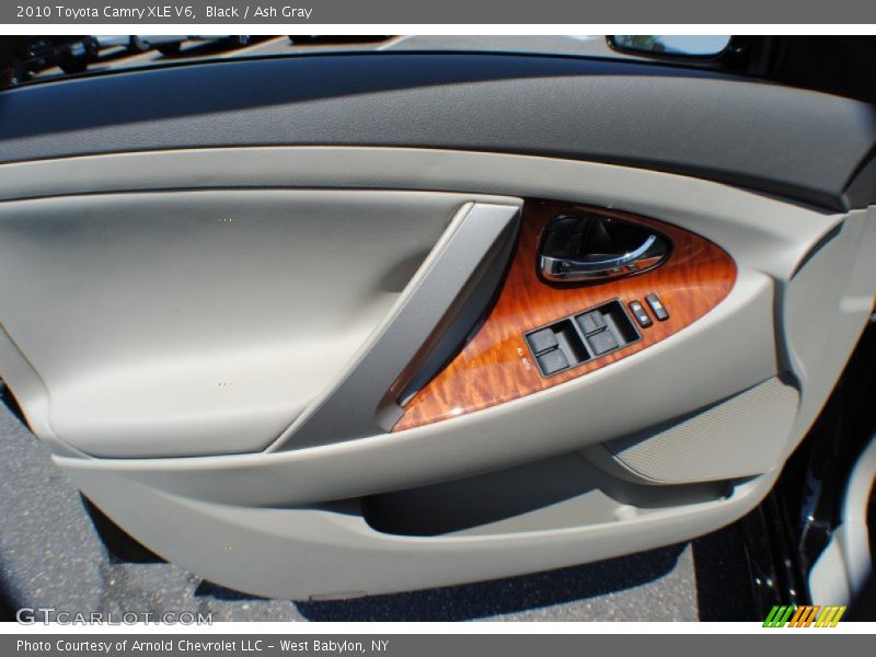 Black / Ash Gray 2010 Toyota Camry XLE V6