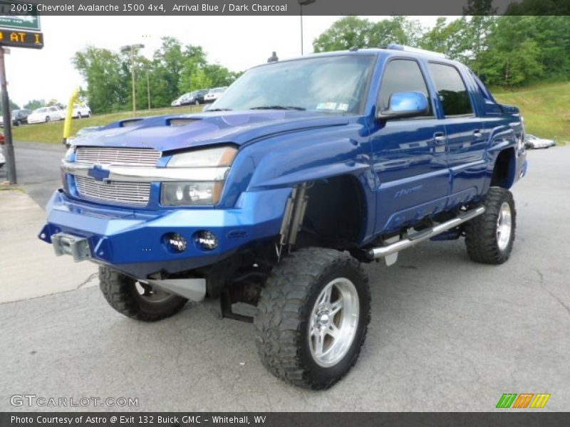 Custom Jacked Up Avalanche - 2003 Chevrolet Avalanche 1500 4x4