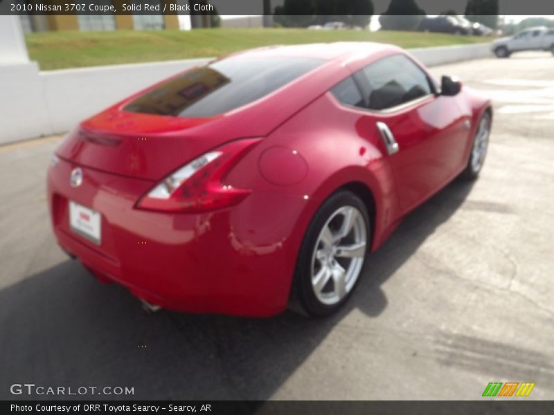 Solid Red / Black Cloth 2010 Nissan 370Z Coupe
