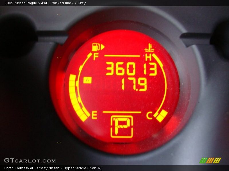 Wicked Black / Gray 2009 Nissan Rogue S AWD