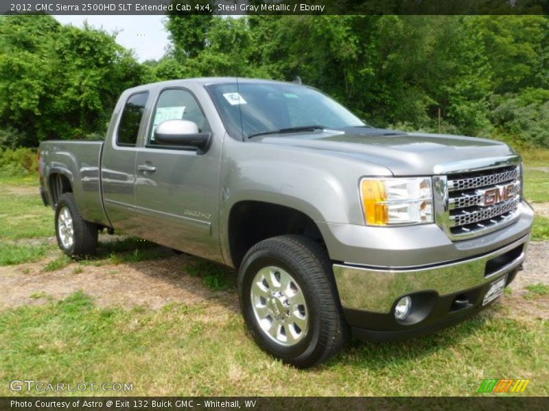 Front 3/4 View of 2012 Sierra 2500HD SLT Extended Cab 4x4