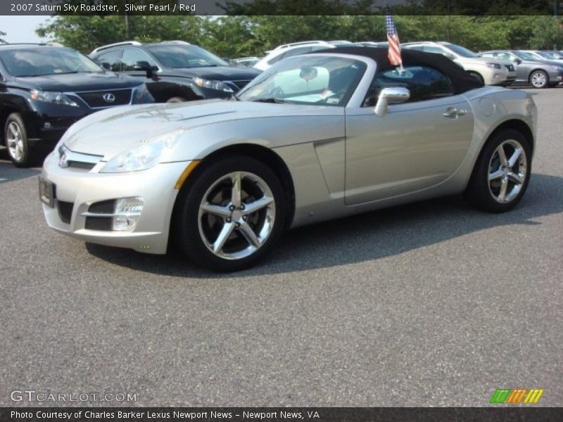 Silver Pearl / Red 2007 Saturn Sky Roadster