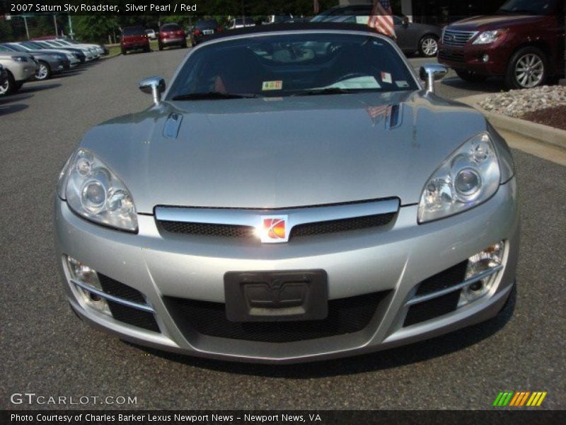 Silver Pearl / Red 2007 Saturn Sky Roadster