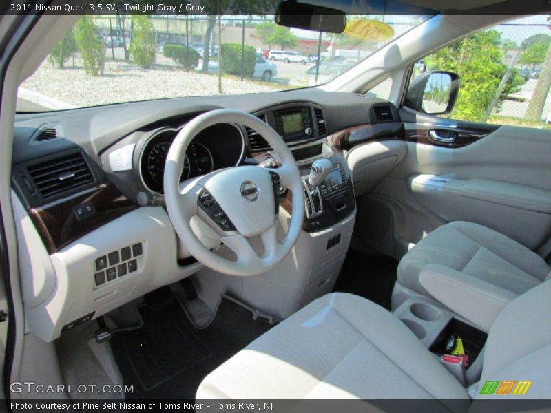  2011 Quest 3.5 SV Gray Interior
