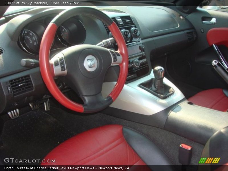 Silver Pearl / Red 2007 Saturn Sky Roadster
