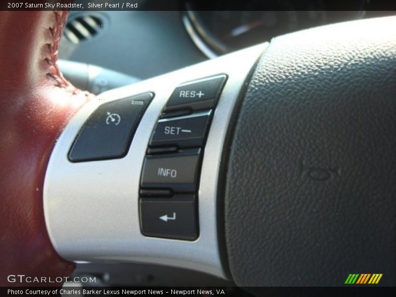 Silver Pearl / Red 2007 Saturn Sky Roadster