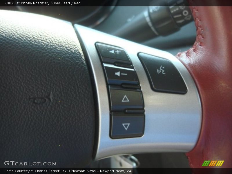 Silver Pearl / Red 2007 Saturn Sky Roadster