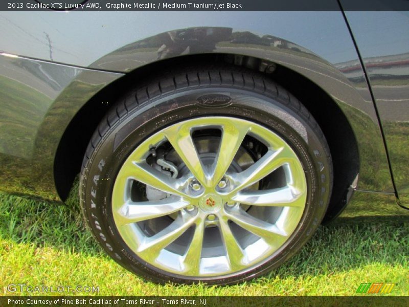  2013 XTS Luxury AWD Wheel