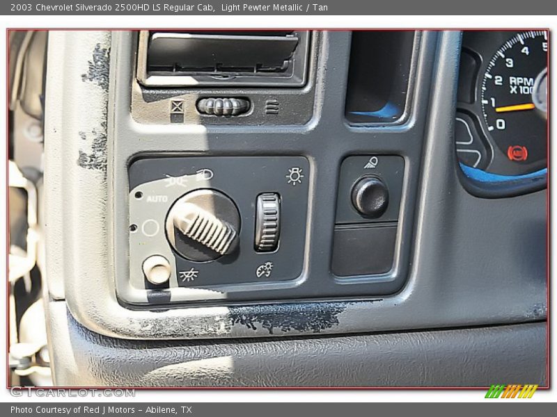 Light Pewter Metallic / Tan 2003 Chevrolet Silverado 2500HD LS Regular Cab