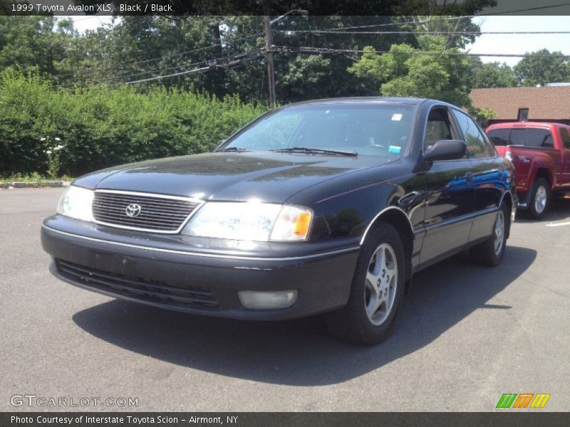 Black / Black 1999 Toyota Avalon XLS