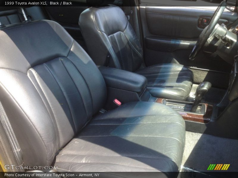 Black / Black 1999 Toyota Avalon XLS