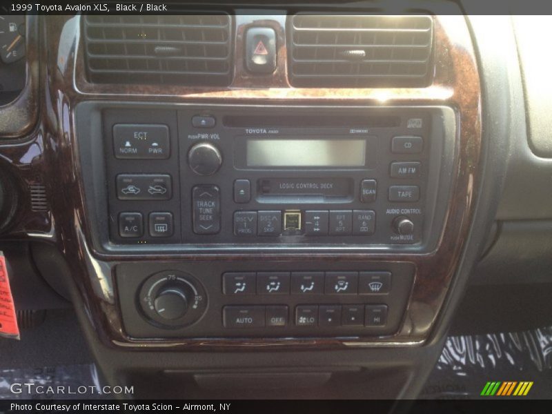 Black / Black 1999 Toyota Avalon XLS