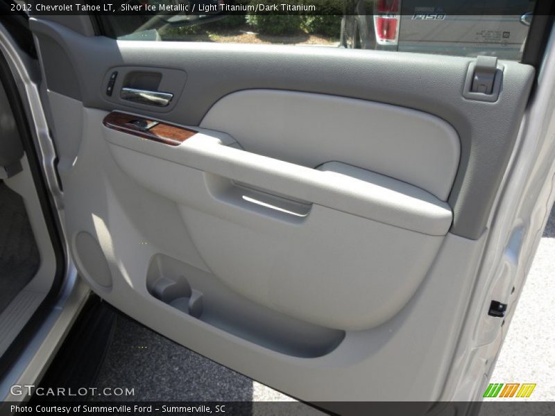 Silver Ice Metallic / Light Titanium/Dark Titanium 2012 Chevrolet Tahoe LT