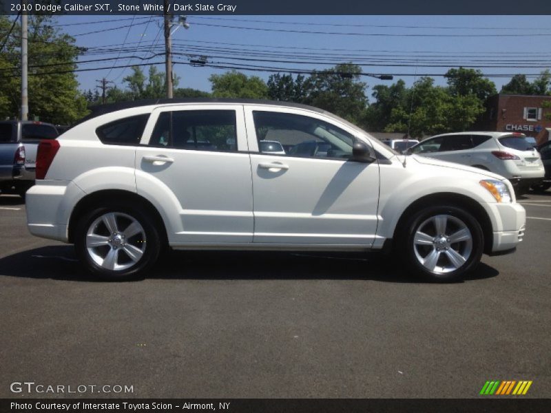 Stone White / Dark Slate Gray 2010 Dodge Caliber SXT