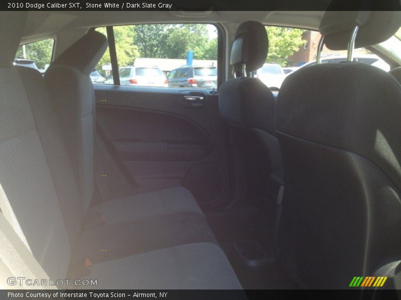 Stone White / Dark Slate Gray 2010 Dodge Caliber SXT