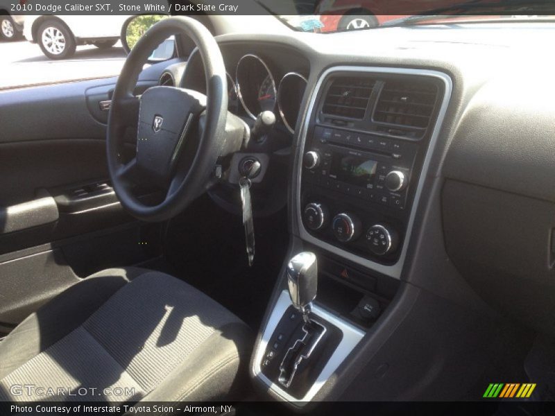 Stone White / Dark Slate Gray 2010 Dodge Caliber SXT