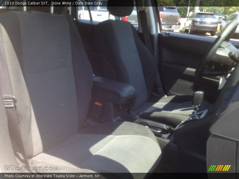 Stone White / Dark Slate Gray 2010 Dodge Caliber SXT