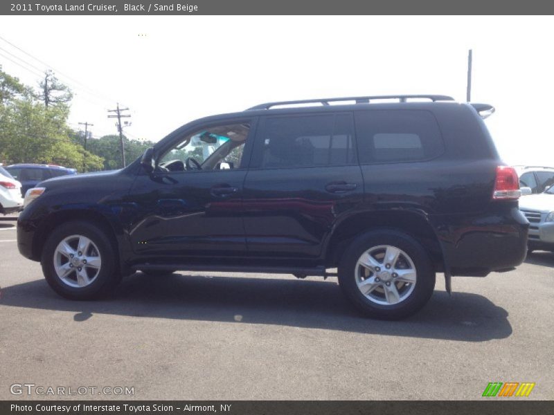 Black / Sand Beige 2011 Toyota Land Cruiser