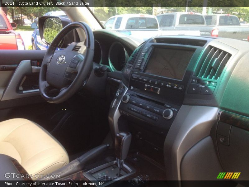 Black / Sand Beige 2011 Toyota Land Cruiser