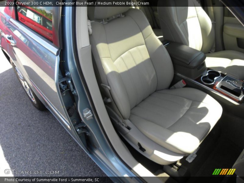 Clearwater Blue Pearl / Medium Pebble Beige/Cream 2009 Chrysler 300 C HEMI