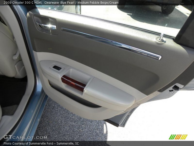 Clearwater Blue Pearl / Medium Pebble Beige/Cream 2009 Chrysler 300 C HEMI