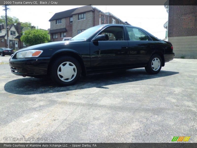 Black / Gray 2000 Toyota Camry CE