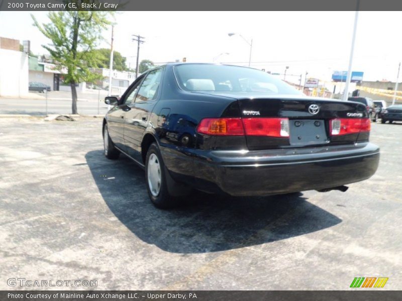 Black / Gray 2000 Toyota Camry CE