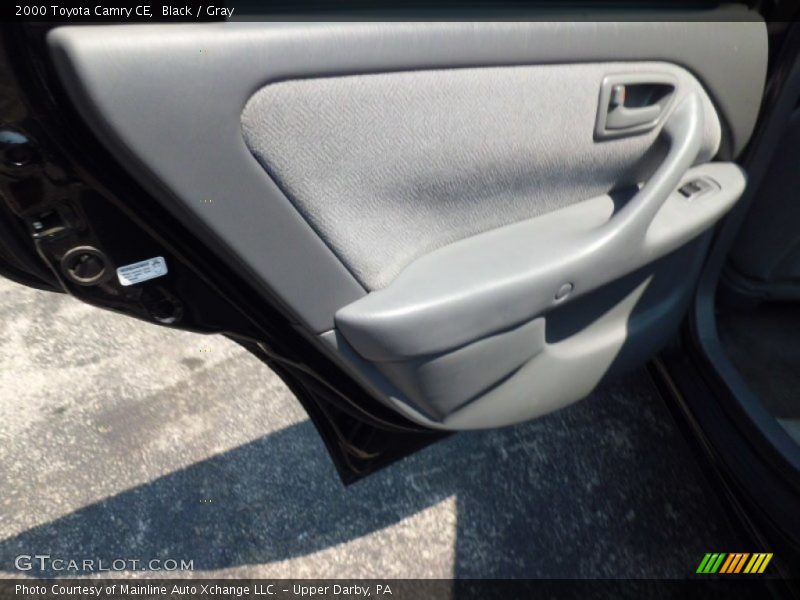 Black / Gray 2000 Toyota Camry CE