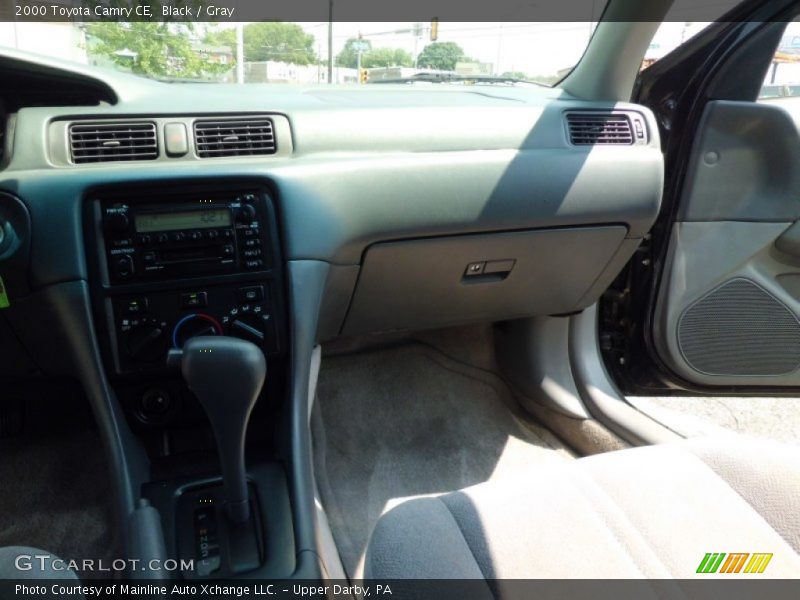 Black / Gray 2000 Toyota Camry CE