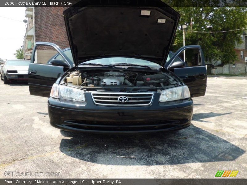 Black / Gray 2000 Toyota Camry CE