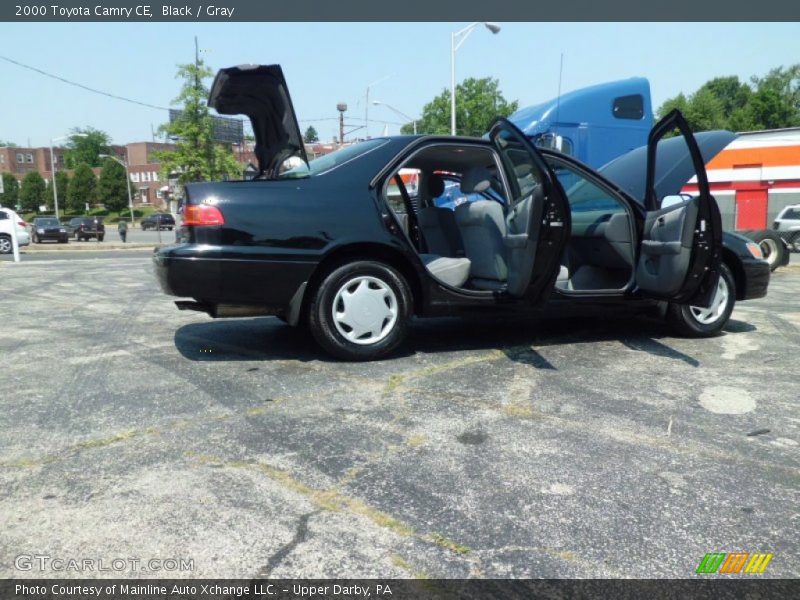 Black / Gray 2000 Toyota Camry CE