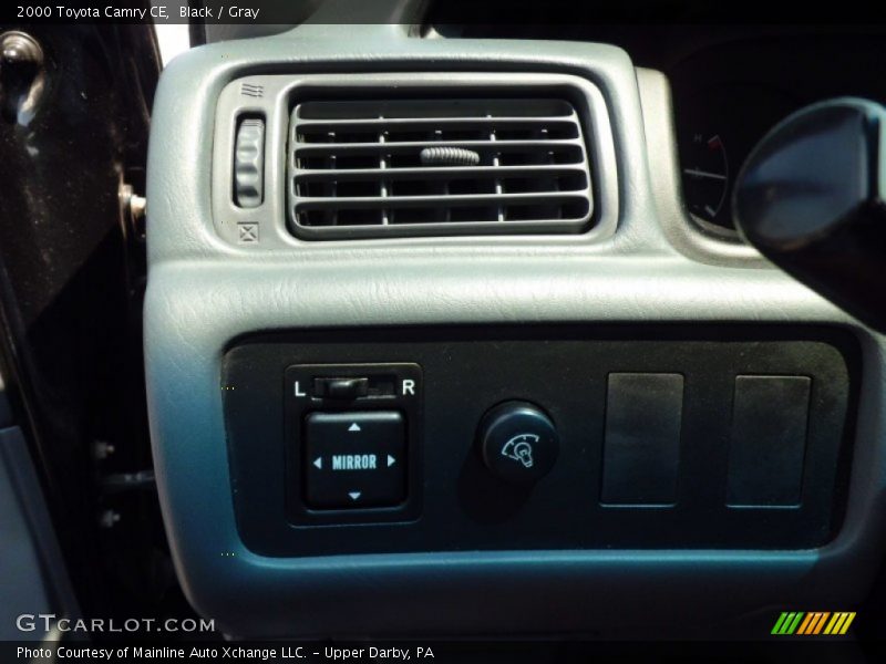 Black / Gray 2000 Toyota Camry CE
